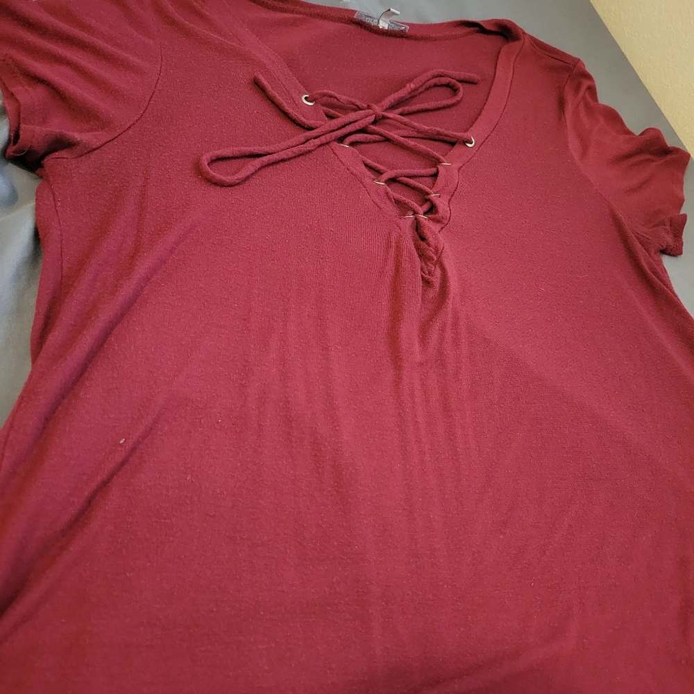 Women's maroon short - sleeve shirt